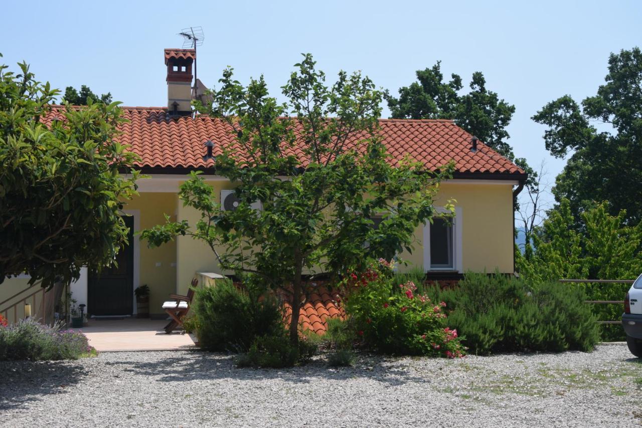 Apartments Sandra Brseč Екстериор снимка